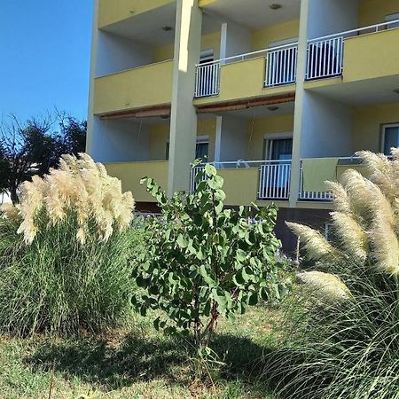 Apartment Sara - Црес Экстерьер фото